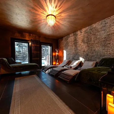 Vila Lampasik 4* Dóval